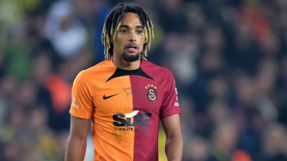 Galatasaray Eski Oyuncusuna Kucak Açtı! Sacha Boey Yuvasına Geri mi Dönüyor?