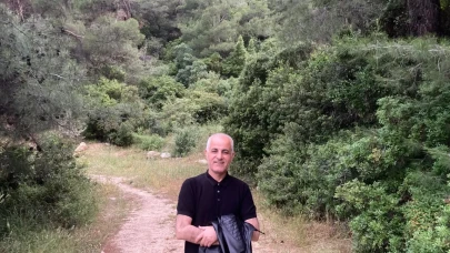 CHP İzmir Delegesi Hatip Karaarslan Kimdir? Kaç Yaşında, Aslen Nereli? Evli mi, Alevi mi, Çocukları Var mı, Eşi Kim?