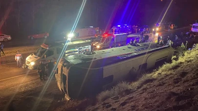 Çankırı’da Feci Kaza! İşçi Servisi Şarampole Devrildi: 23 Yaralı