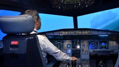 Gökyüzünde deprem paniği: Uçaklar pas geçti pistler kontrol altında