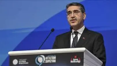 İbrahim Şenel Kimdir, Kaç Yaşında, Nereli, Evli mi, Mesleği Nedir, Hangi Partiden?