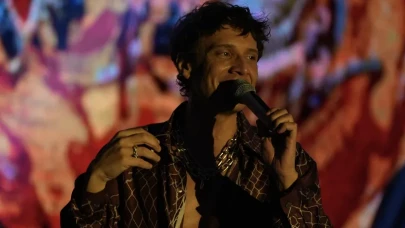 Kıbrıs’ta İlk Konser Heyecanı: Edis’ten Unutulmaz Performans