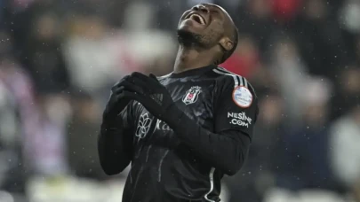 Beşiktaş’tan Ayrılan İlk İsim Belli Oldu