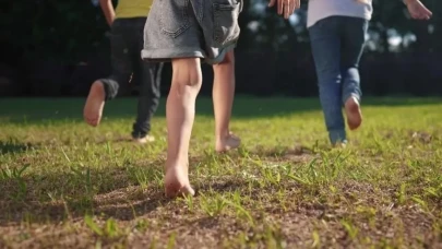 Çıplak Ayakla Yürü, Bağışıklığını Güçlendir!