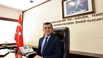 Bülent Nuri Çavuşoğlu Kimdir, Nereli, Kaç Yaşında, Evli mi, Eşi Kim, Çocuğu Var mı? Siyasi Kariyeri ve Biyografisi