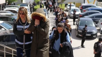 Sahte çağrı merkezleriyle 144 kişiyi dolandırdılar