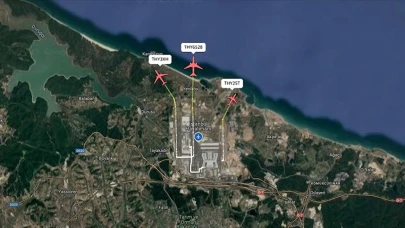 Türkiye havacılıkta zirveye uçtu: İşte 3 uçağın aynı anda kalktığı anlar!