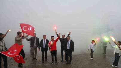 Avrupa Şampiyonu Harun Algül Şırnak’ta Meşalelerle Karşılandı!