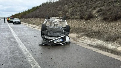 Niğde’de Dolu Yağışı Trafiği Felç Etti: 6 Ayrı Kaza, 2 Yaralı