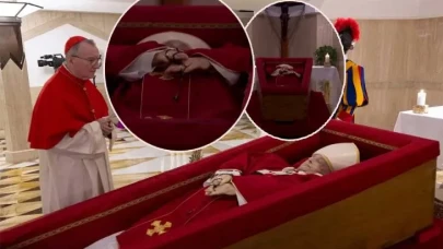 Papa’nın Son Anları: Kutsal Su Serpme Töreninden İlk Görüntüler