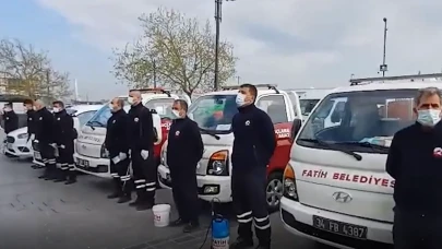 Fatih Belediyesi Ekipleri Mısır Çarşısı'nda İlaçlama Faaliyeti Gerçekleştirdi