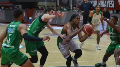 Bursa Yörsan’dan Play-Off Yolunda Kritik Galibiyet: Yalovaspor'u Rahat Geçtiler