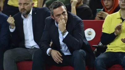 Fenerbahçe'de Kriz Büyüyor: Fenerbahçe Taraftarı Ali Koç'u İstifaya Çağırdı