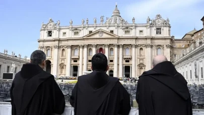 Papa’nın ölümünden sonra ilk adım: Özel odalar mühürlendi!