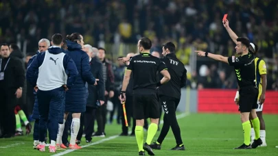 Fenerbahçe - Galatasaray Derbisinde Kırmızı Kart Görenler Ligde Forma Şansı Bulabilecek mi, Ceza Süper Ligi Etkiliyor mu?