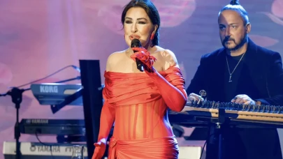 Turizm Devi Sezona Nükhet Duru Rüzgarıyla Girdi!