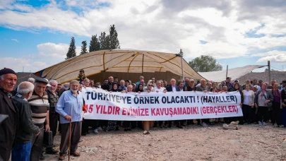 İzmir Uzundere'de Hak Sahiplerinden Çadır Eylemi: Çözüm İçin Cumhurbaşkanı Erdoğan'a Çağrı