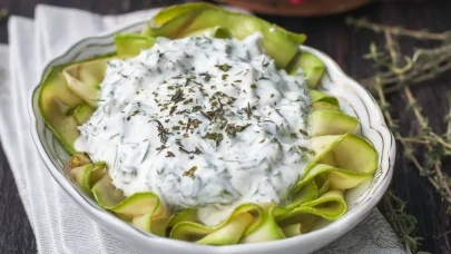 Kabak Hiç Bu Kadar Lezzetli Olmamıştı! Yoğurtlu Sote Tarifiyle Tanışın