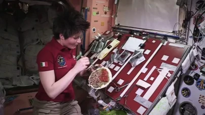 Bilim kurgu gerçek oldu: 3D yazıcıdan biftek basıldı!