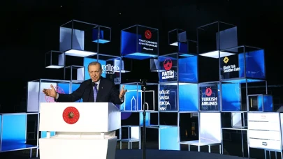 Cumhurbaşkanı Erdoğan: "Özgürlüğümüze ve kültürümüze uzanan ellere geçit vermeyiz"