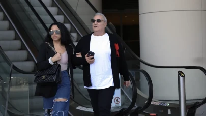 Mehmet Ali Erbil’den Alışveriş Çıkarması! Yanındaki Güzel Kim?