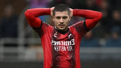 Luka Jovic İçin Süper Lig Ekipleri Devreye Girdi! İddiaları Oyuncunun Babası Doğruladı