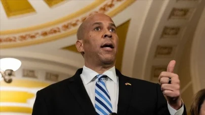 25 saat susmadı! ABD senatosunda tarihi protesto