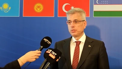 Sağlık Bakanı Kemal Memişoğlu Astana'da Konuştu: Ortak Sağlık Projelerine Yönelik Temaslarda Bulundu