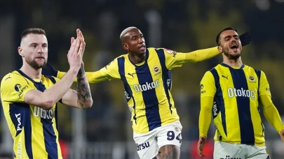 Talisca’dan Kadıköy’de Tarihi Geri Dönüş: Fenerbahçe, Trabzonspor’u 4 Golle Geçti