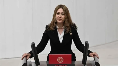 Zuhal Karakoç Dora Kimdir, Kaç Yaşında, Nereli, Evli mi, Mesleği Nedir, Kimin Kızı, Babası Kim?