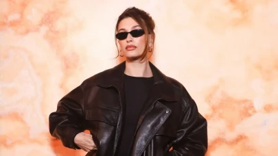 Hailey Bieber’dan 32 Saatlik Stil Maratonu: New York Sokaklarını Podyuma Çevirdi!