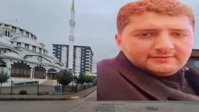 Cami Önünde Dehşet: Göğsünden Bıçaklanan Müezzin Hayat Savaşı Veriyor