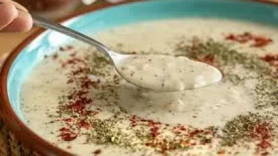 Yazın En Serin Lezzetiyle Tanışın: Yayla Çorbası Efsanesi Geri Döndü!