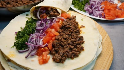 Evde Tantuni Yapmanın En Kolay Yolu! Bu Tarifi Deneyen Mest Oluyor