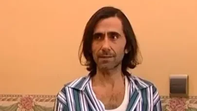 Peker Açıkalın Kimdir, Kaç Yaşında, Aslen Nereli, Kiminle Evli, Eşi Kim, Çocuğu Var mı, Hangi Yapımlarda Yer Aldı, Hasta mı, Sağlık Durumu Nedir?