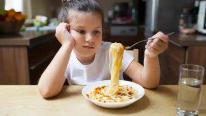 Küçük Bedenlerde Büyük Tehlike: Yetersiz Beslenme Alarmı