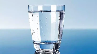 Günde Ne Kadar Su İçiyorsunuz? Bu Hata Hayatınıza Mal Olabilir!