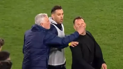 Derbide Sadece Goller Değil, Şiddet de Vardı: Sinir Krizi Geçiren Mourinho, Buruk’un Burnuna Sarıldı!