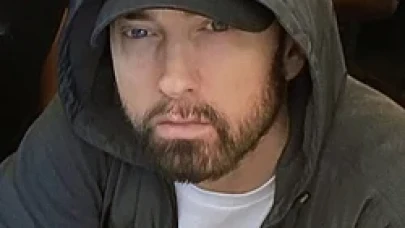 Rap Efsanesi Eminem Artık Dede! Kızı Hailie Jade İlk Bebeğini Dünyaya Getirdi