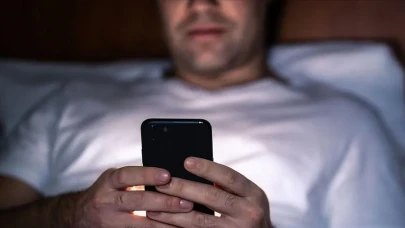 Uykunuzu Ekranlara Feda Etmeyin! Her Saatte Risk %59 Artıyor