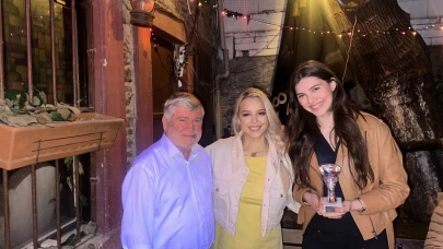 Salzburg’dan İzmir’e Sanat Yolculuğu: İlyun Bürkev’ten Dünya Çapında Başarı!