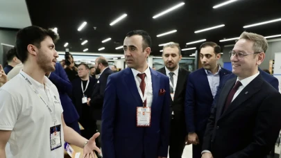 Yapay zeka zirvesinde buluştular