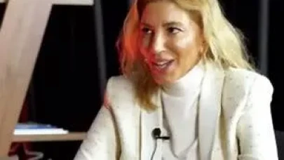 Zeynep Gür Kimdir, Kaç Yaşında, Nereli, Evli mi, Mesleği Nedir, Hangi Dizilerin Senaryosunu Yazdı?