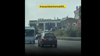Trafikte Makas Attı Diğer Sürücüler Tarafından Böyle Görüntülendi