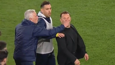 Galatasaray Derbiyi Kazandı, Mourinho Sinirlerine Yenildi: Icardi’den Alaycı Cevap!