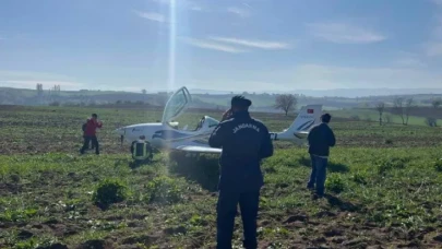 Bursa’da Havada Panik: Eğitim Uçağı Son Anda Tarlaya İndi!
