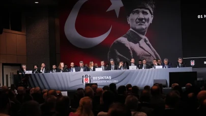 Beşiktaş Divan Kurulu Toplantısında Hakaretler Havada Uçuştu: Hasan Arat Sinirlerine Hakim Olamadı!