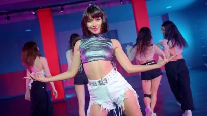 Manifest Hilal Yelekçi Kimdir? Nereli, Doğum Tarihi, Pinkeu Kaç Yaşında, Burcu, Eğitimi, Dans Kariyeri, Instagram Hesabı ve Hayatına Dair Her Şey!