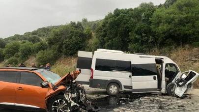 Bursa’da Korkutan Kaza: 2’si Ağır 12 Kişi Yaralandı
