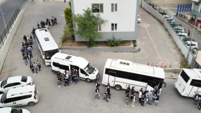 Kamu Görevlisi Kılığında 116 Vatandaşı Dolandırdılar